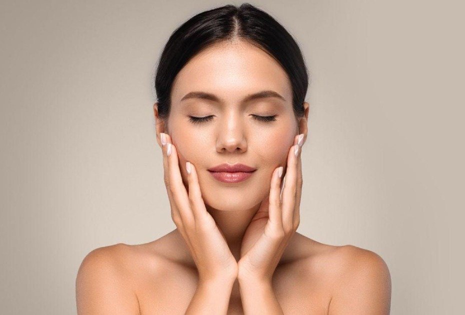 NEOVA’s revolutionary DNA repair skincare formula