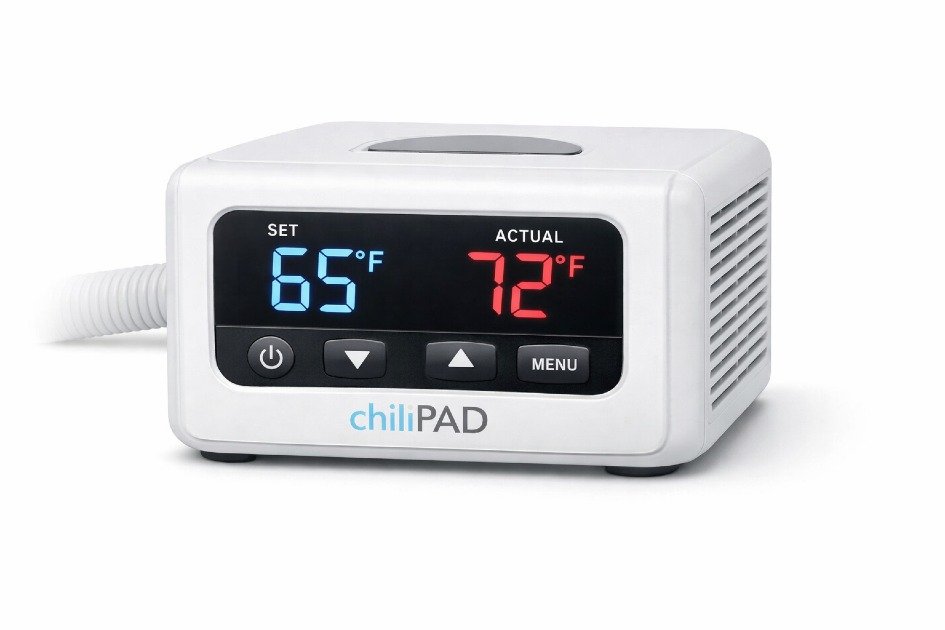 ChiliPad Cube control unit displaying adjustable temperature settings